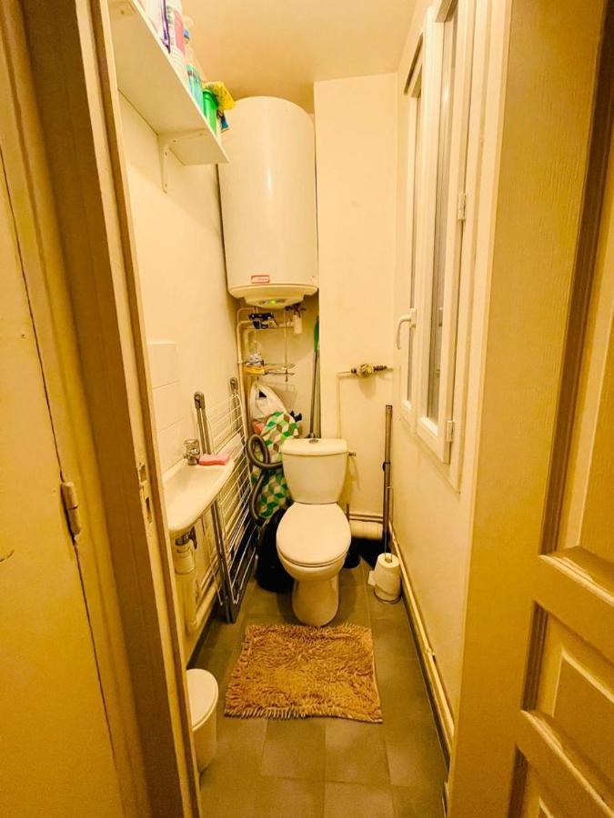 Appartement En Plein Coeur Du 10Eme Et Proche De Plusieurs Gares Paris Luaran gambar